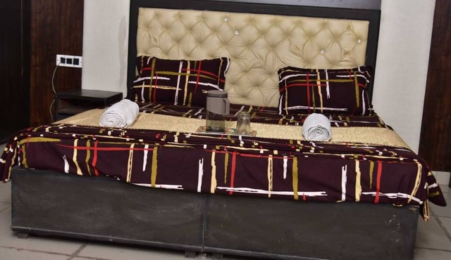 HOTEL RAJWADA RANIPUR