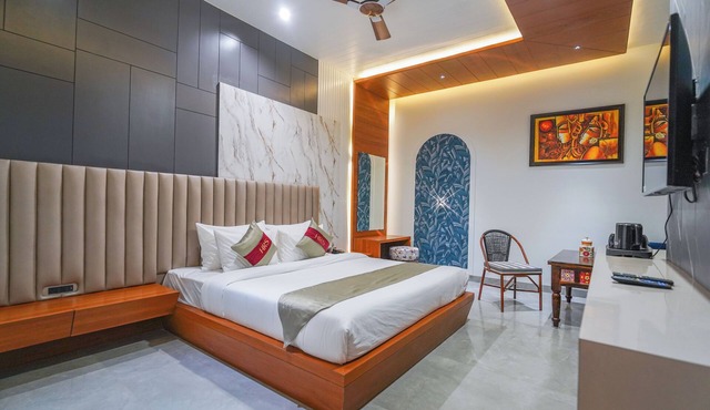 Hotel Red Stone