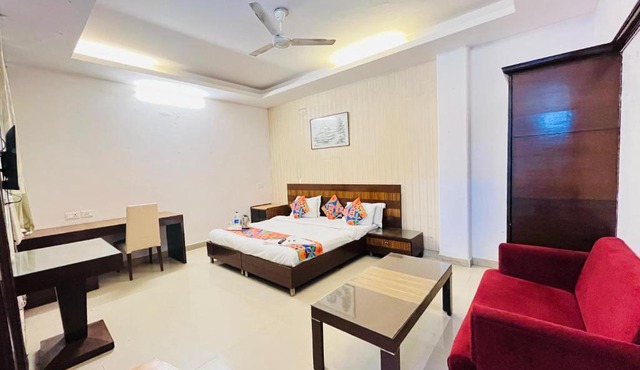 Hotel Rise Villa
