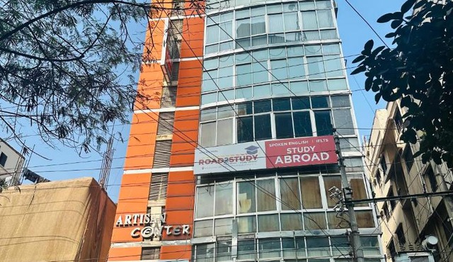 HoteL Rose Valley Panthapath