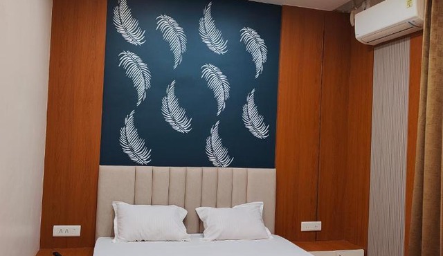 Hotel Rudraksha