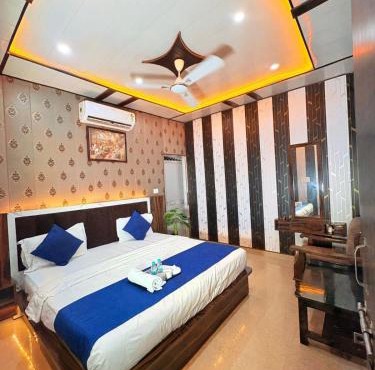 Hotel Saksham palace