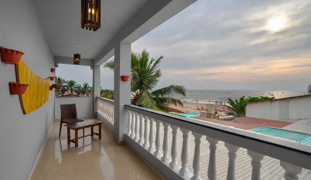 Hotel Salty Waves Baga