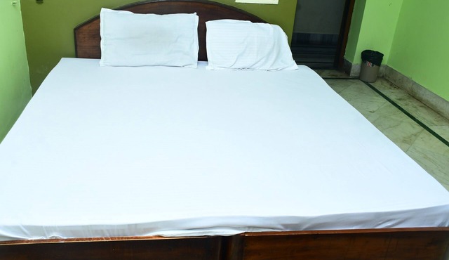 Hotel Sampark