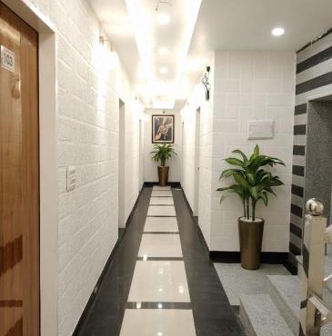 Hotel Sarthi Inn