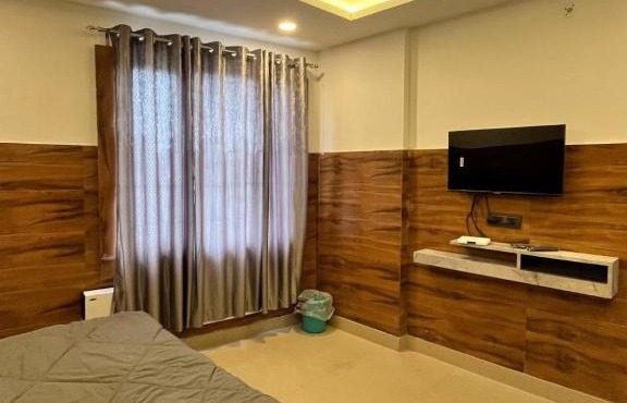 Hotel Shanti Residency