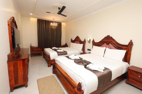 Hotel Shringar Mahal Vrindavan