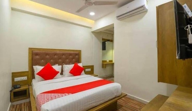 HOTEL SHUBHAM INN