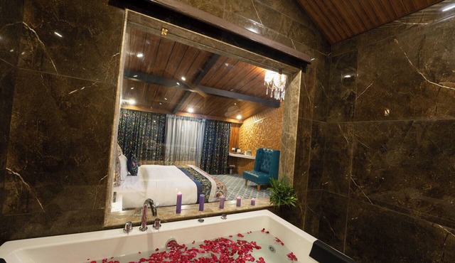 Hotel Snowland Srinagar