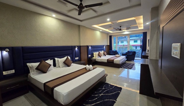 Hotel Summer Nest - Bhagsu Waterfall