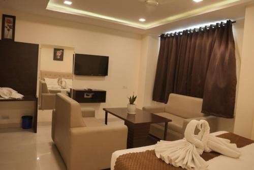 Hotel Surya Teja Priime