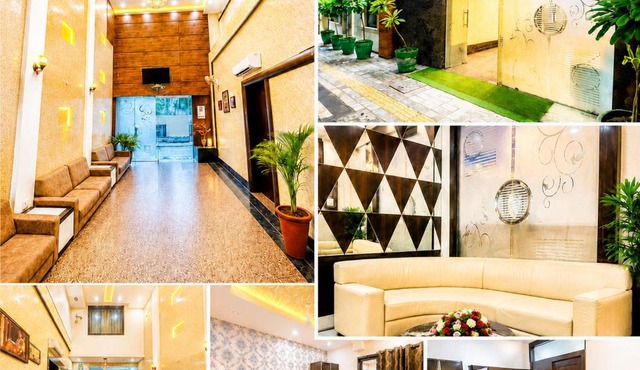 Hotel The Best Family Rooms- Near Taj - Fully AC - Hygiene Rooms - Affordable Stay