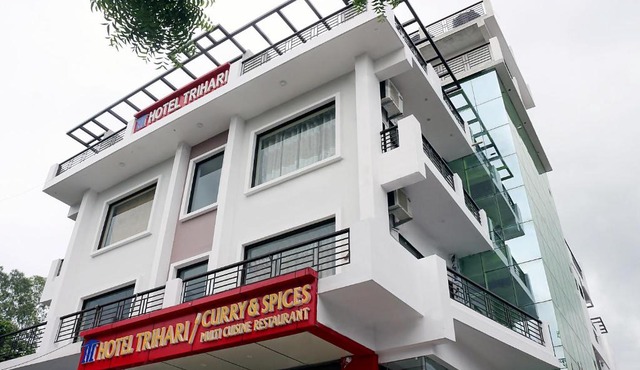 Hotel Trihari