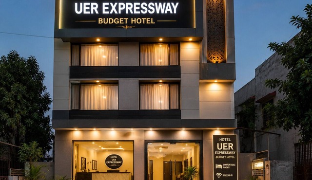 Hotel UER Expressway