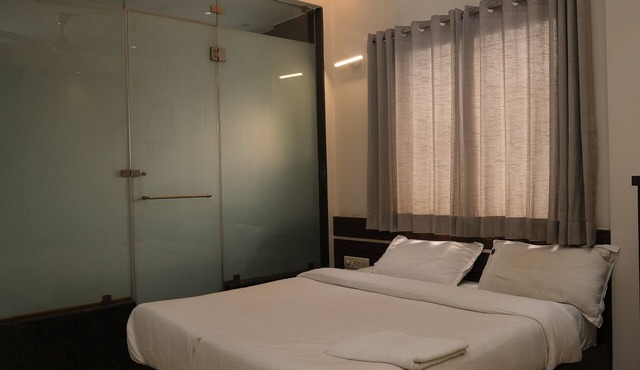 Hotel Vinayak Residency