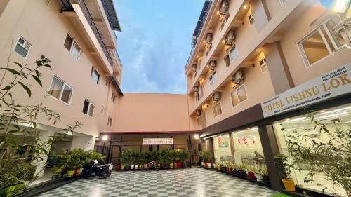 Hotel Vishnu Lok