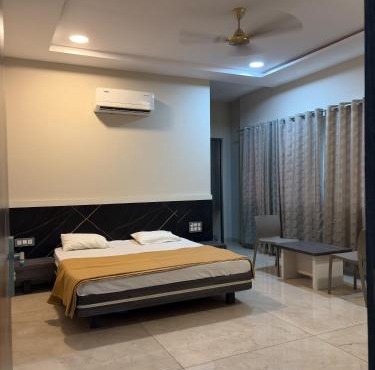 Hotel VITHAI PALACE