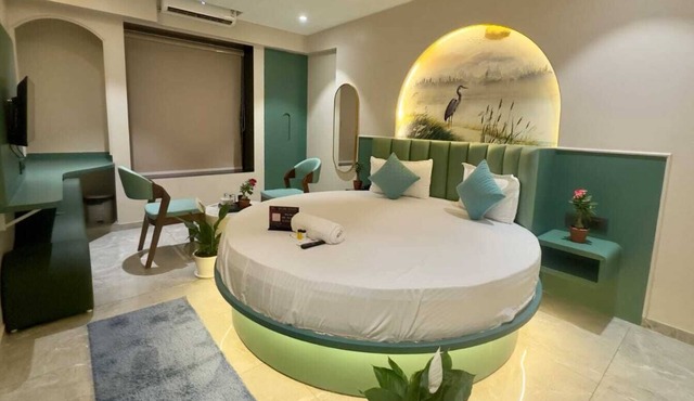 Hotel Wow stay - Balewadi Pune