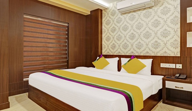 Itsy Hotels Sapphire Residency in Ernad