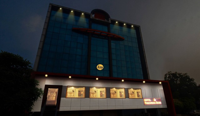 Itsy Hotels Yogeshwara Grand