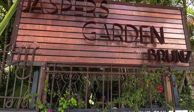 Jaspers Garden Complex