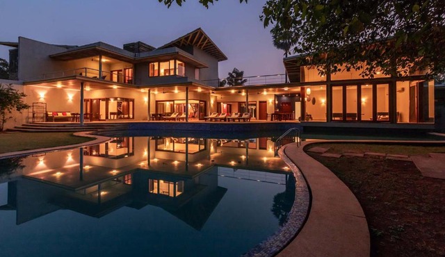 Jay House by StayVista - Leisure oasis with pool, snooker, table tennis & foosball fun