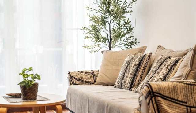 KozyGuru | Waterloo| Modern 2Level 2BR Apt Parking
