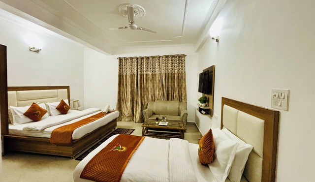 kumar residency Mcleodganj
