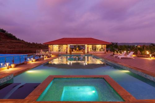 La Palm by StayVista - Mountain-view villa, boasting a spacious pool, Gym, Indoor games, Basketball court & A lush lawn with a gazebo