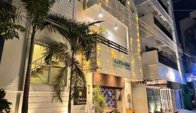 La Paradise Residency - TIE