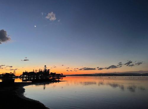 Lake Macquarie holidays