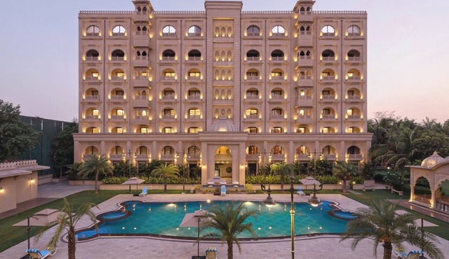 Laxminarayan Palace Hotel by ROHL