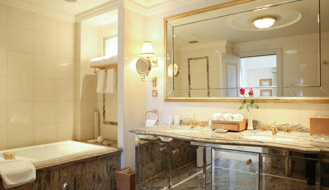 Legendale Hotel Beijing in Beijing
