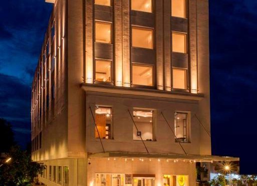Lemon Tree Hotel Lucknow Airport