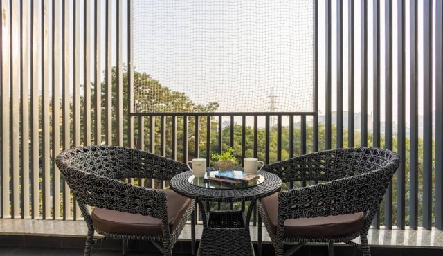Limewood Signature - Huda City Centre