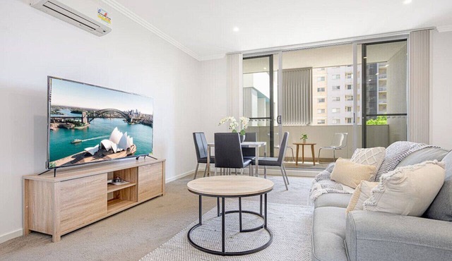 Liverpool Stunny Modern Apt |Wifi &Parking