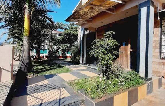 Lonavala Bunglows