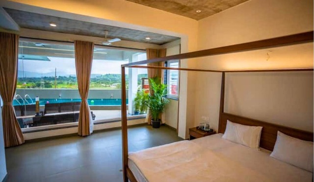 Lotus Villa, Igatpuri by Ebony Stays | 5BHK Villa in Igatpuri with Views