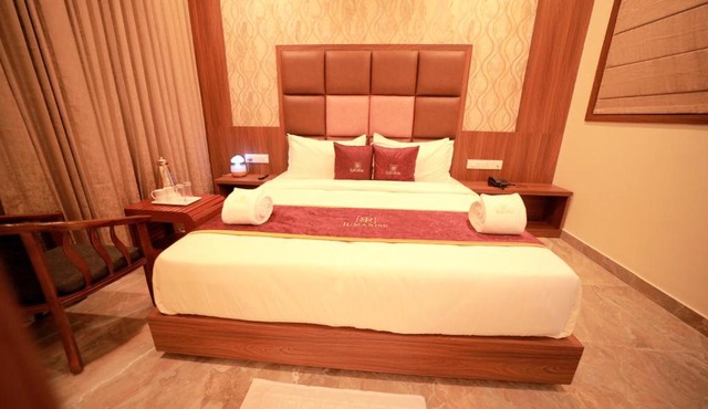 Lumarise Residency
