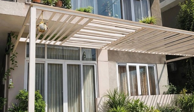 Luxury 4BHK Villa Near Airport, Hyderabad Family + Work Friendly