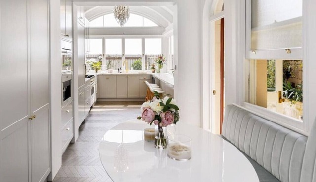 Luxury Townhouse - Sydney Centre