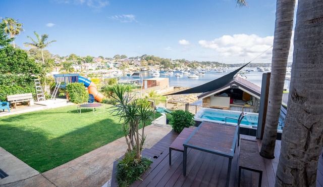 Luxury Waterfront Penthouse in Cronulla