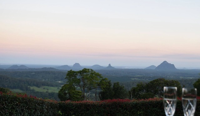 Maleny Orchard - Hinterland Retreat in Maleny