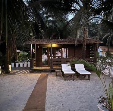 Mamagoa Beach Resort