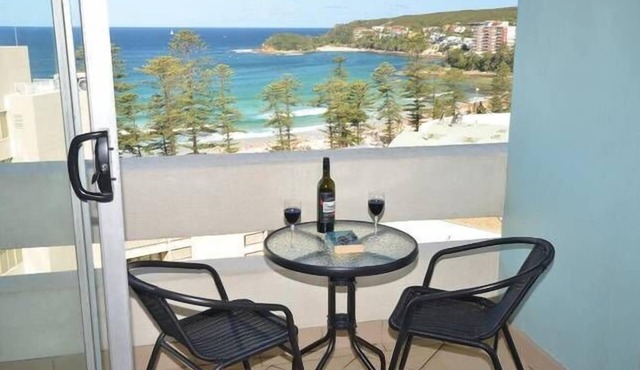 Manly Seaside Bliss 1 br apartment fabulous views