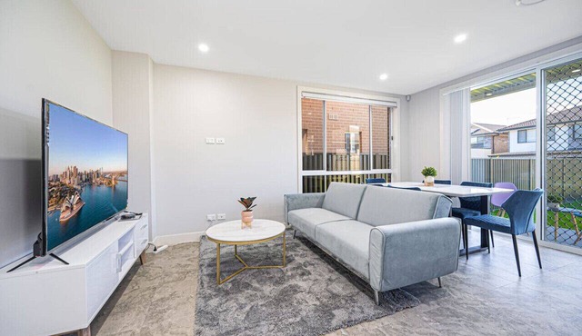 Marsden Park 2 level brand new house near Parks