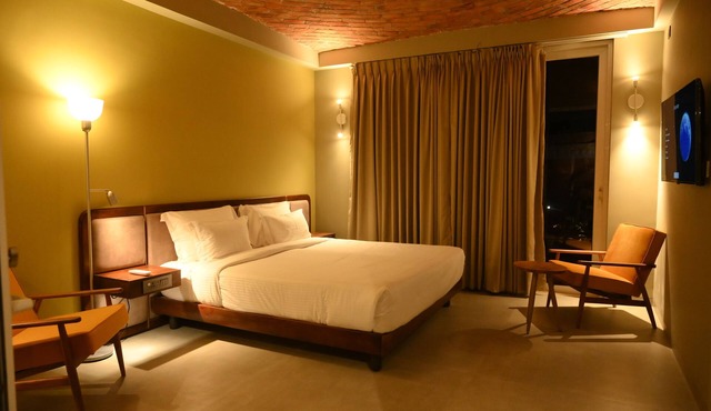 Mavi Retreat