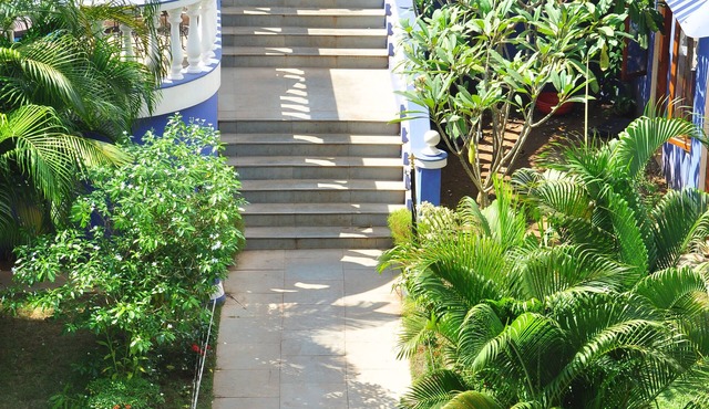 Mayflower Beach Resort