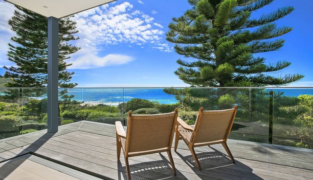 Mer Claire | ocean view luxury at Boomerang Beach