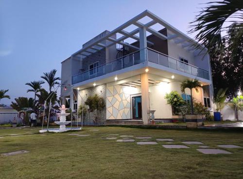 Merlin Farmhouse 4BHK, Private Pool,BBQ, Bonfire